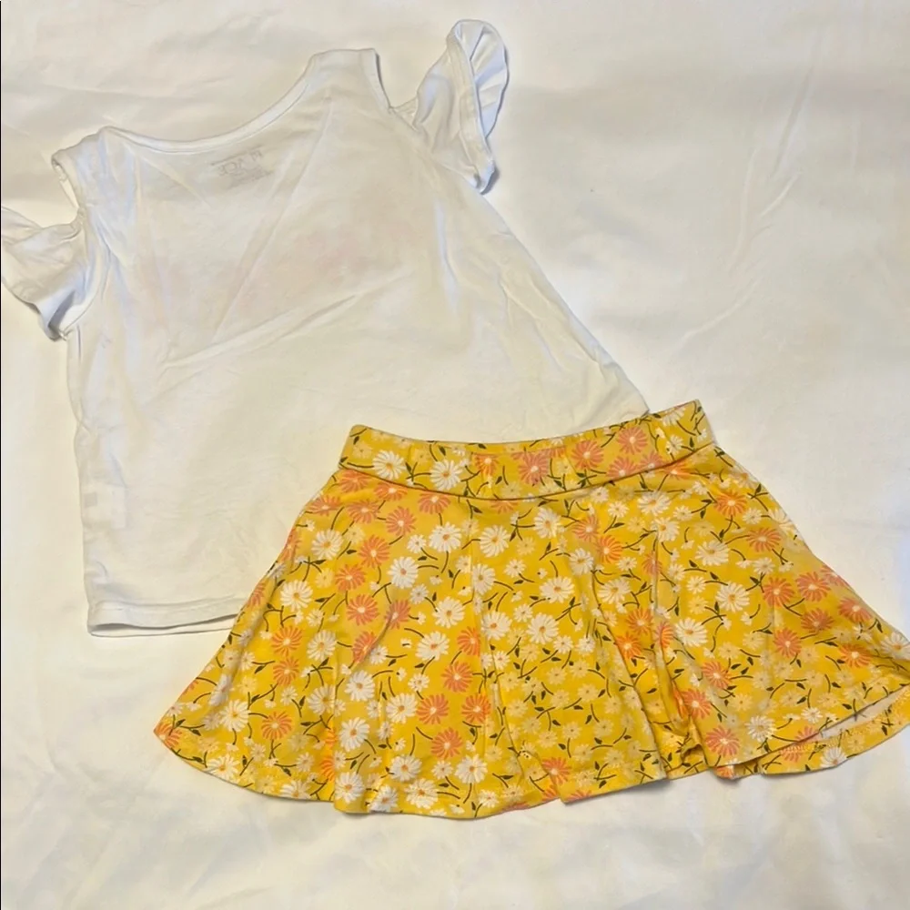 The Children's Place White Top and Yellow Floral Skirt 18-24 Months - Picture 2 of 7